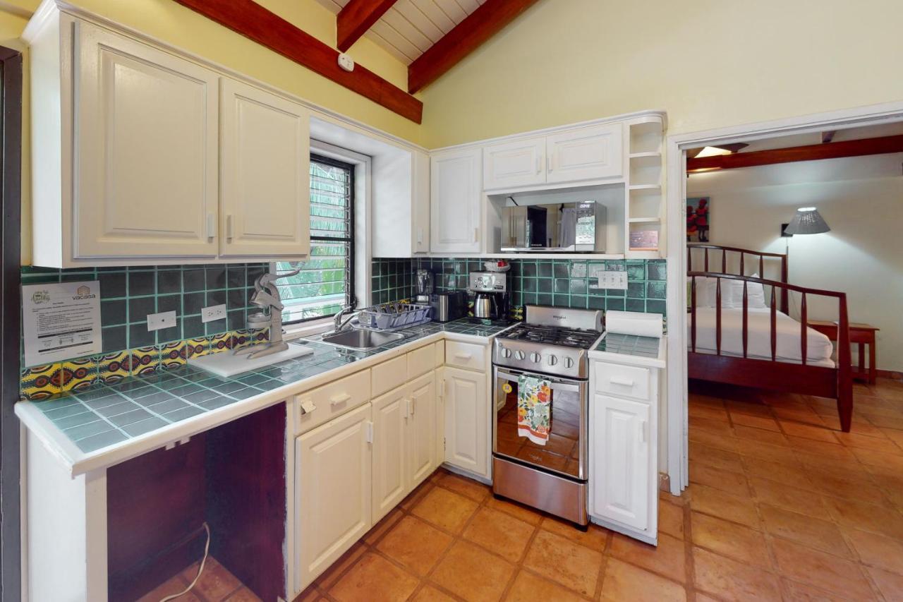 Condo #27 @ Beachside Villas Dangriga Luaran gambar
