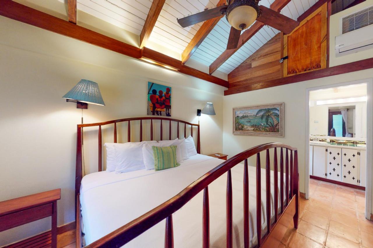 Condo #27 @ Beachside Villas Dangriga Luaran gambar