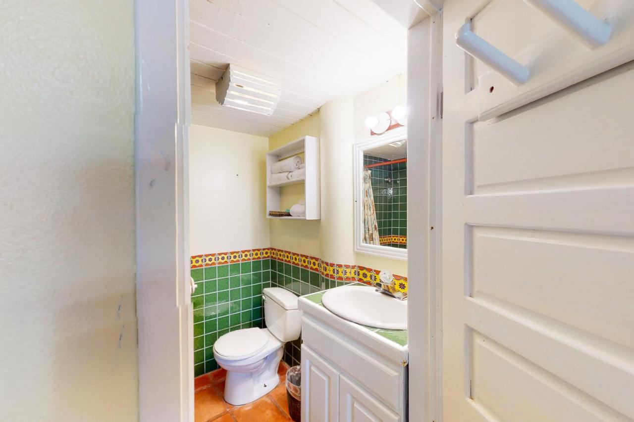 Condo #27 @ Beachside Villas Dangriga Luaran gambar