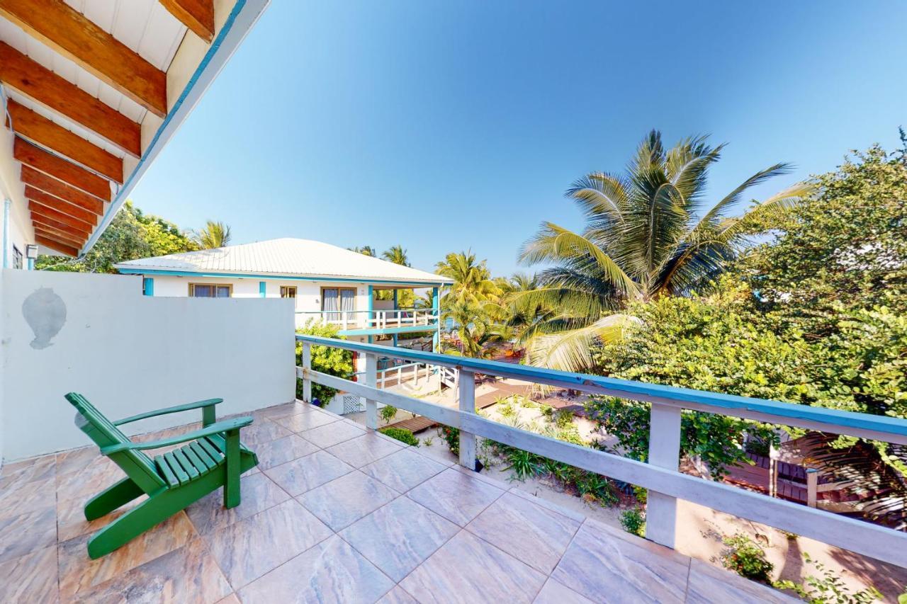 Condo #27 @ Beachside Villas Dangriga Luaran gambar