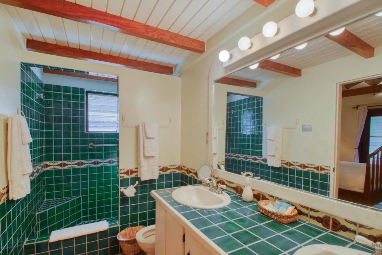 Condo #27 @ Beachside Villas Dangriga Luaran gambar